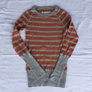 Crew neck pullover sweater striped